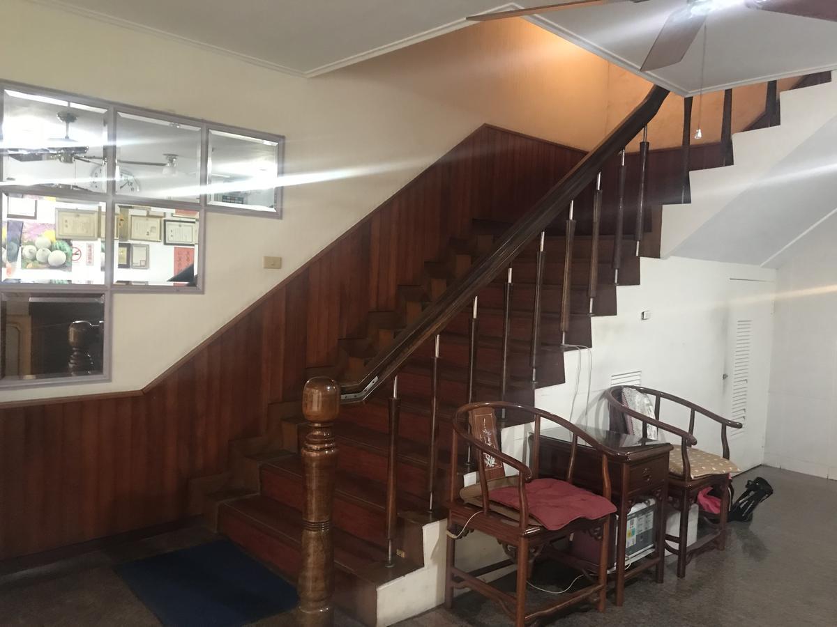 Hotel 丸松商旅 Miaoli Exterior foto